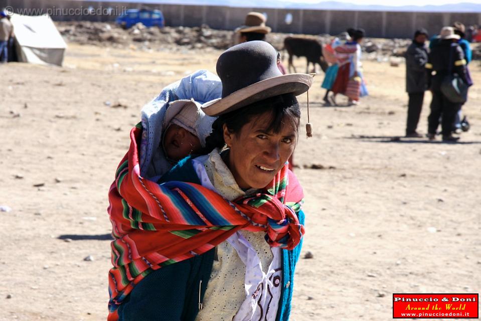 PERU - Mercado de los toros - 08.jpg